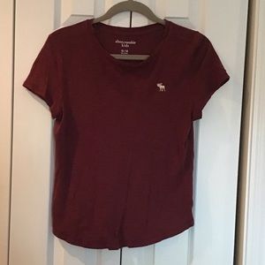 Maroon Abercrombie kids tee